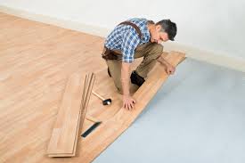 Curso online grátis de Instalação de Piso Laminado e de Madeira